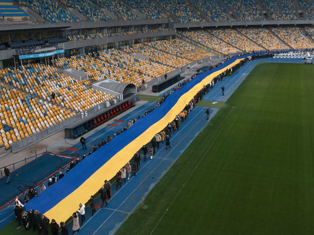 Ukraynada futbol yarışları dayandırılır