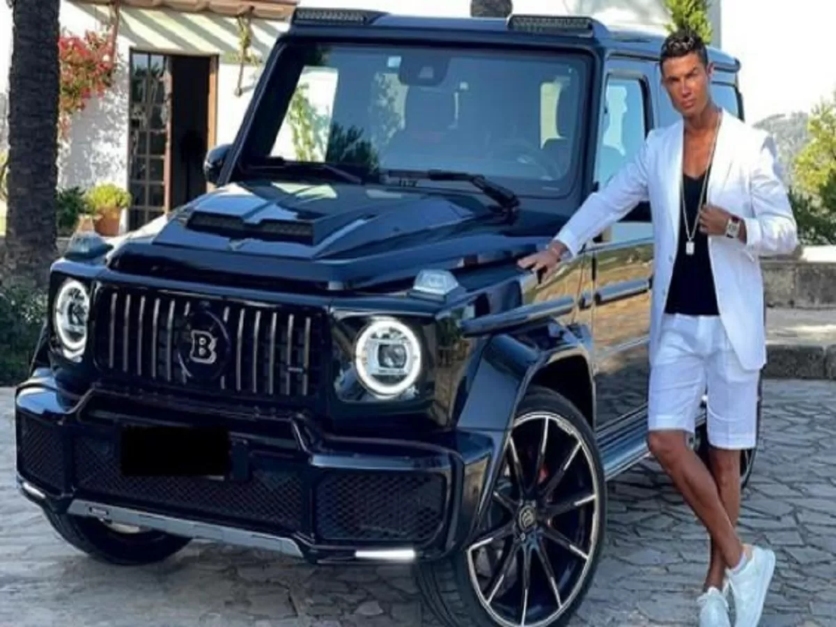 Ronaldonun 400 min avroluq yeni avtomobili